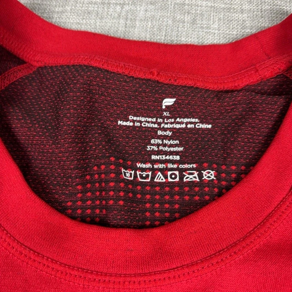 Fabletics Shirt Mens XL Red Short Sleeve Mesh Athletic Performance Logo Tee Top